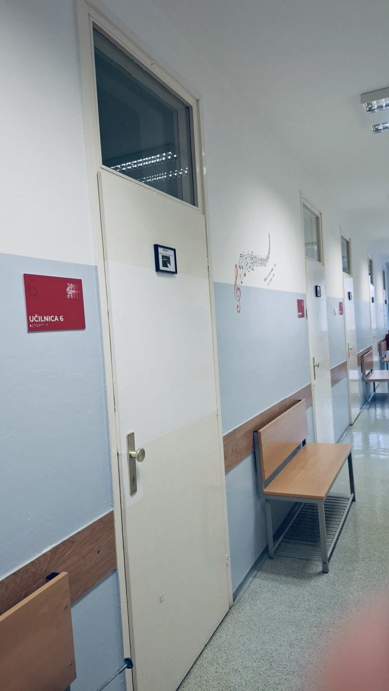 96b7dbaa bef4 4882 8915 06d0721251c8 1